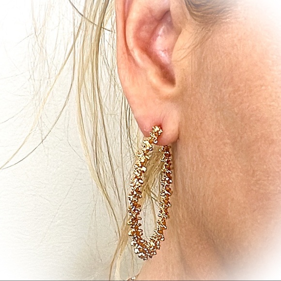 💕Glamtastic Marcel Louis Tinsel Hoop Earrings💕 - Picture 4 of 7